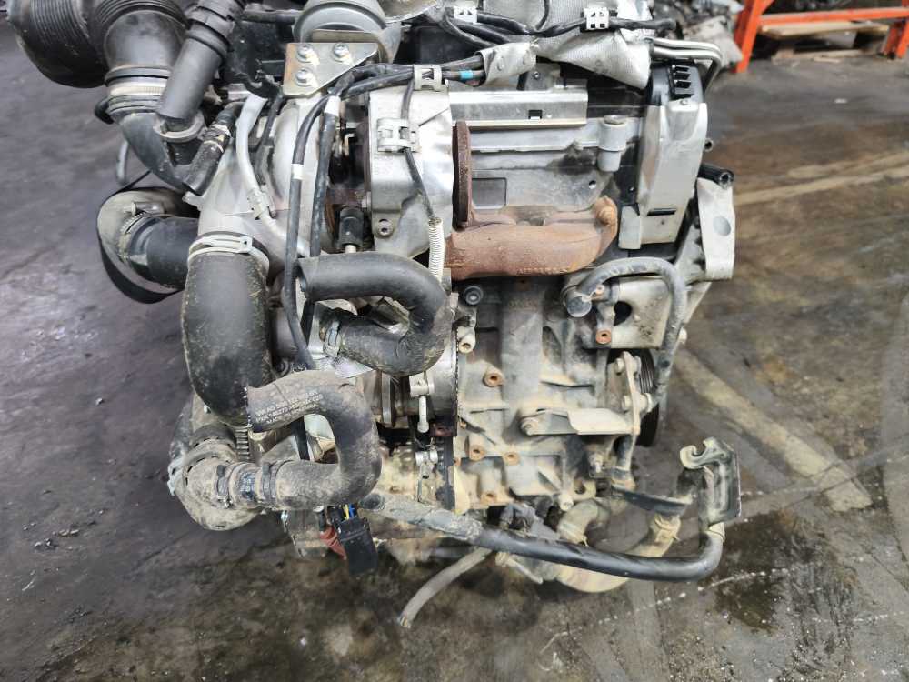 MOTEUR  VW/AUDI/SEAT/SKODA 1.6TDI CODE: DDYA - Vue 4